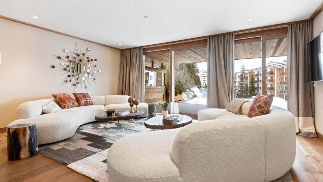 Photo of Livingroom in Lens