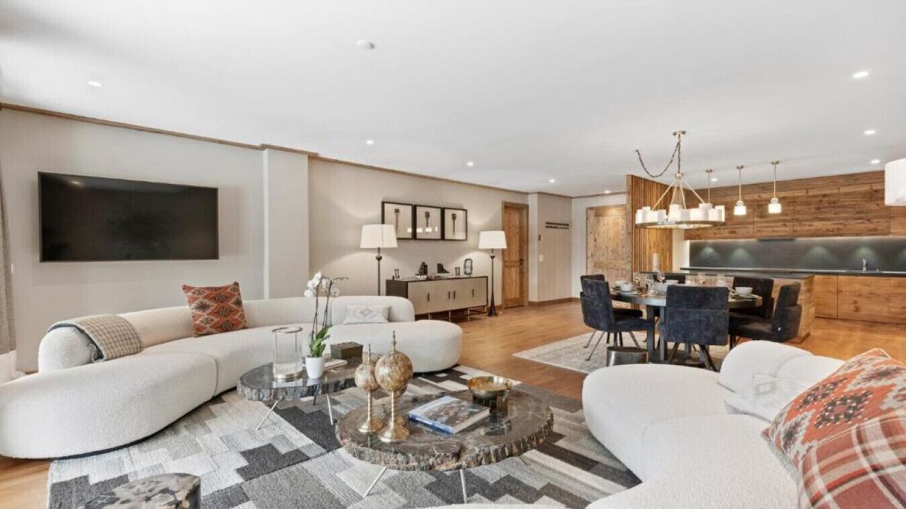 Photo of Livingroom in Lens