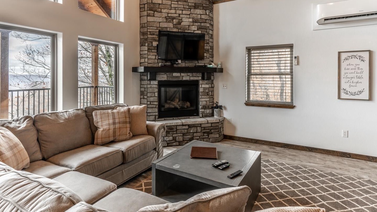 Photo of Livingroom in Ponca