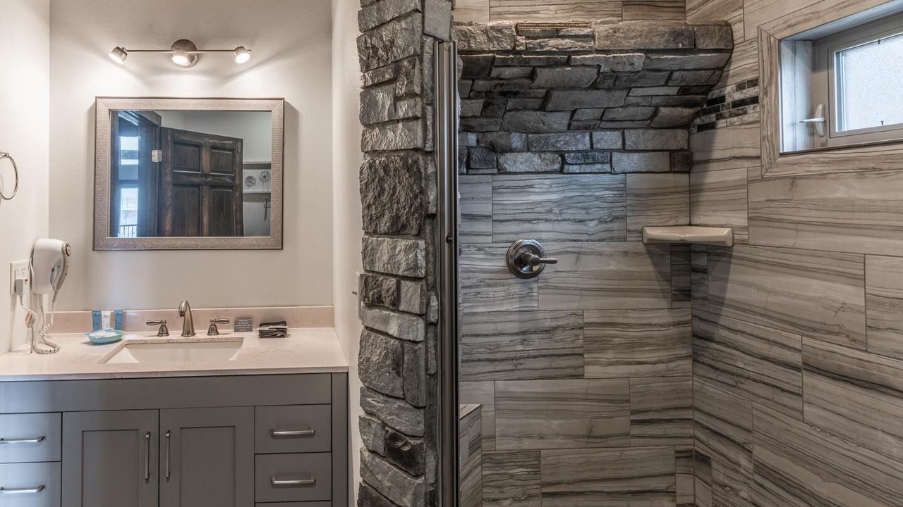 Photo of Bathroom in Ponca