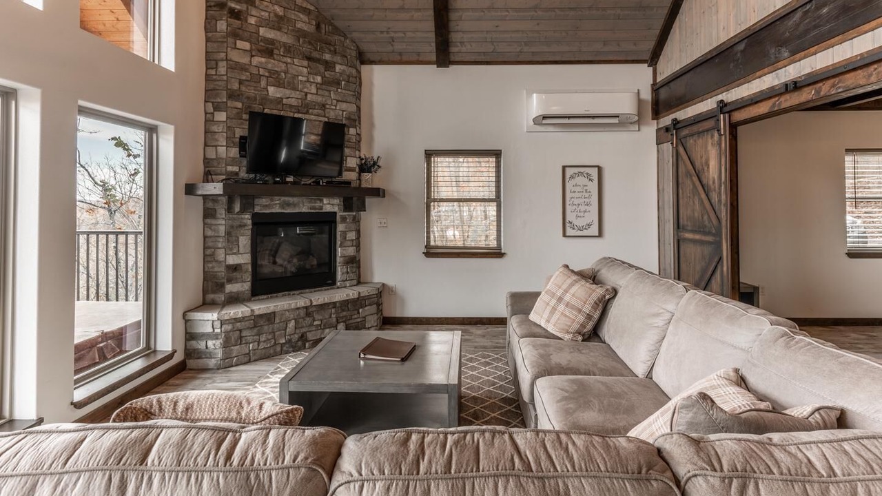 Photo of Livingroom in Ponca