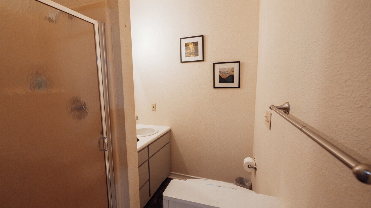 Photo of Bathroom in Northwest Corpus Christi