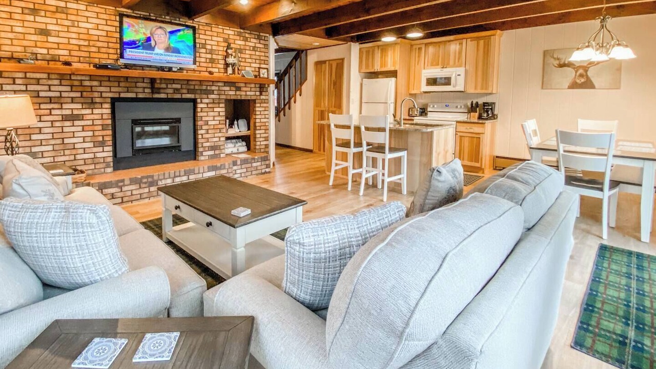 Photo of Livingroom in Bessemer
