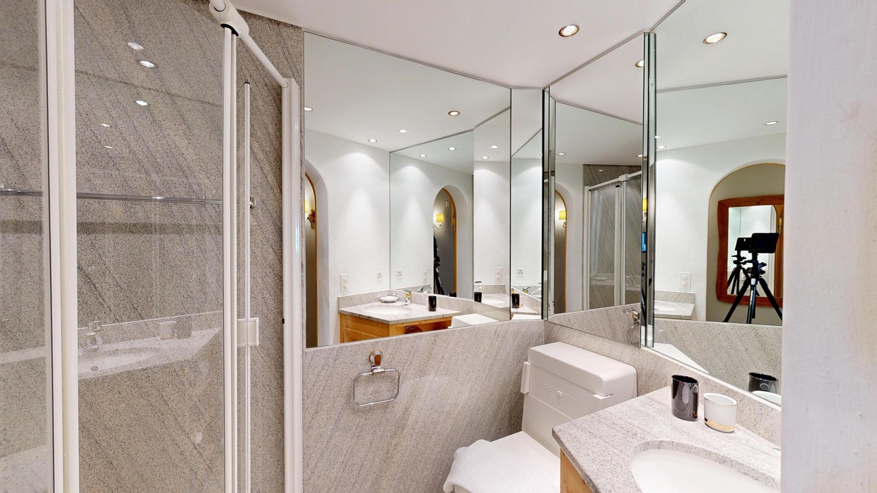 Photo of Bathroom in Champfer