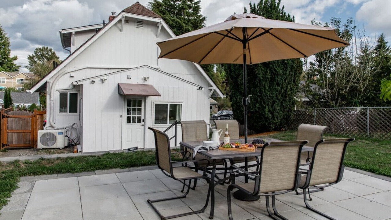 Photo of Outdoor in Highland Park