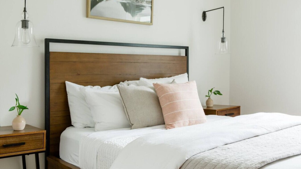 Photo of Bedroom in Highland Park