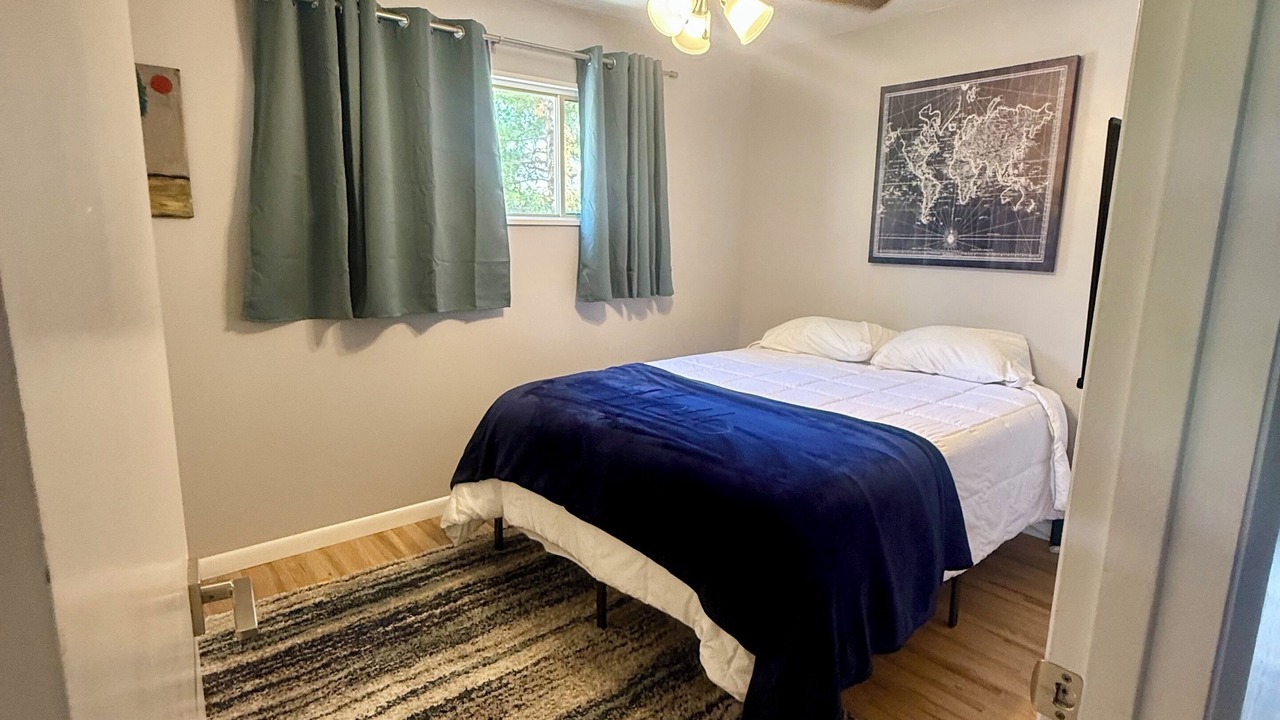 Photo of Bedroom in Northeast Heights