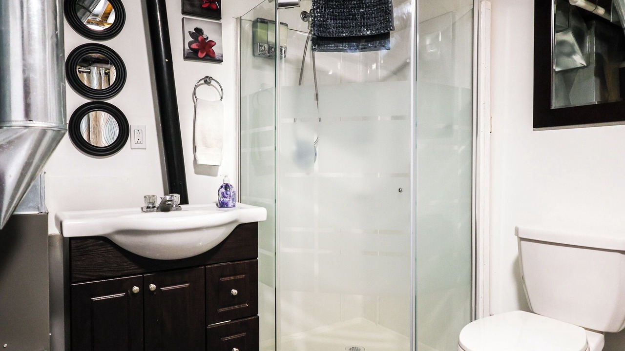 Photo of Bathroom in Cochrane