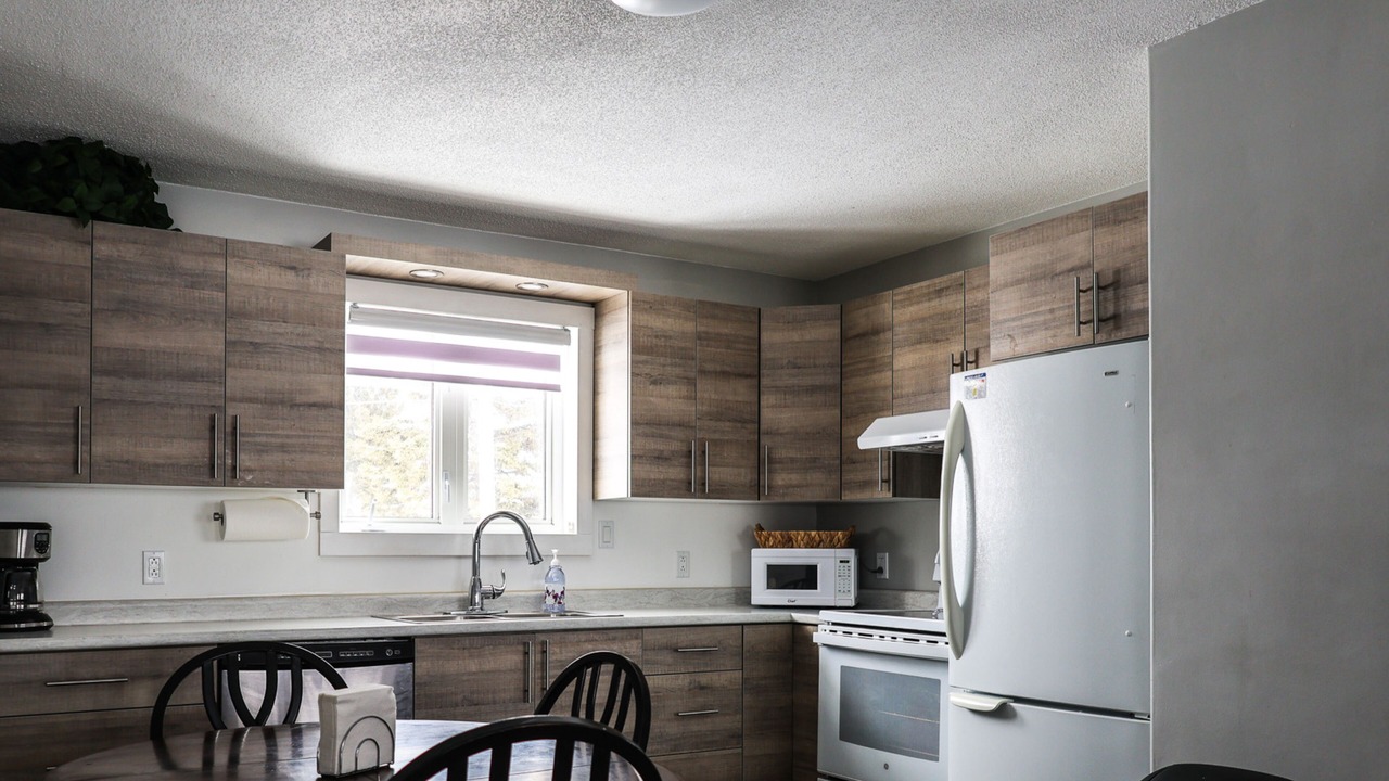 Photo of Kitchen in Cochrane