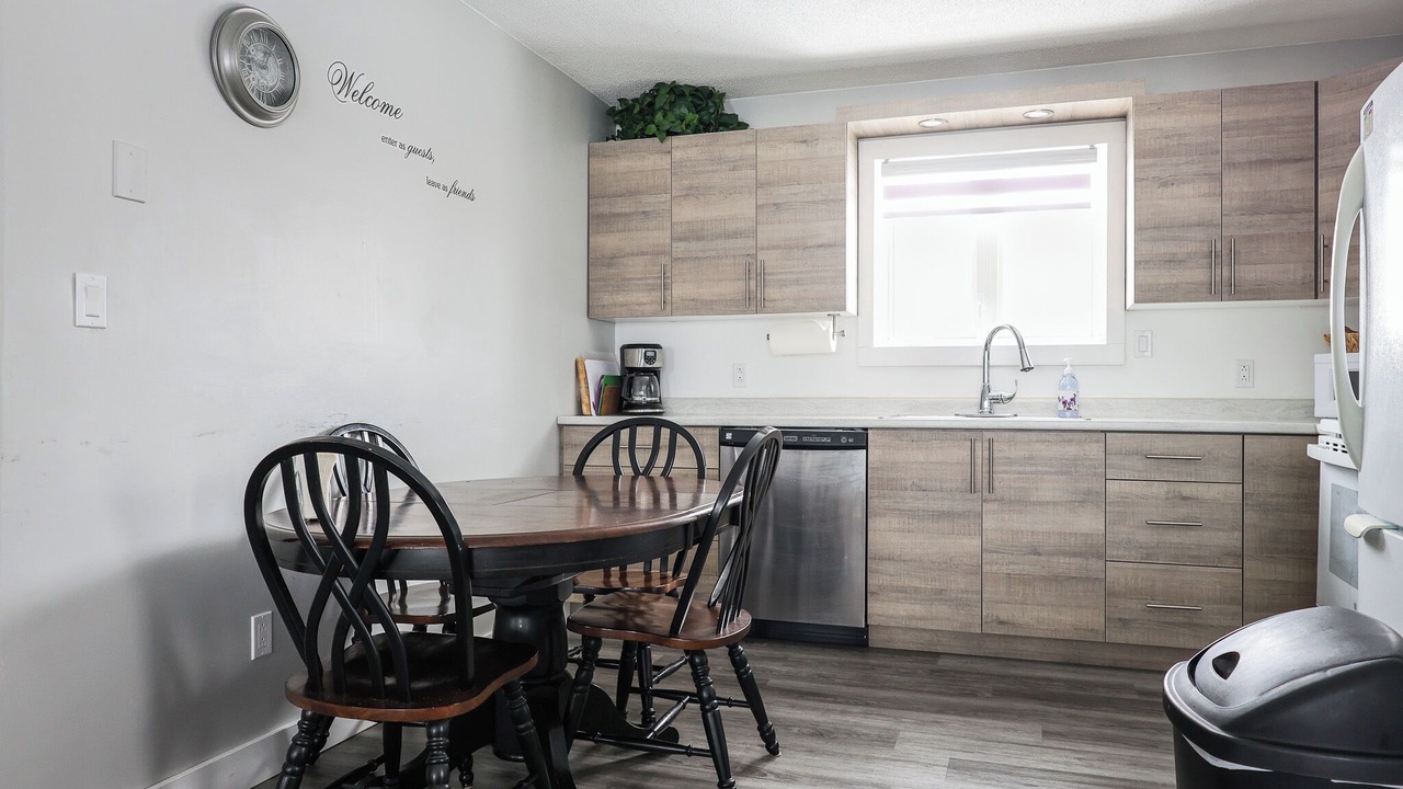 Photo of Kitchen in Cochrane