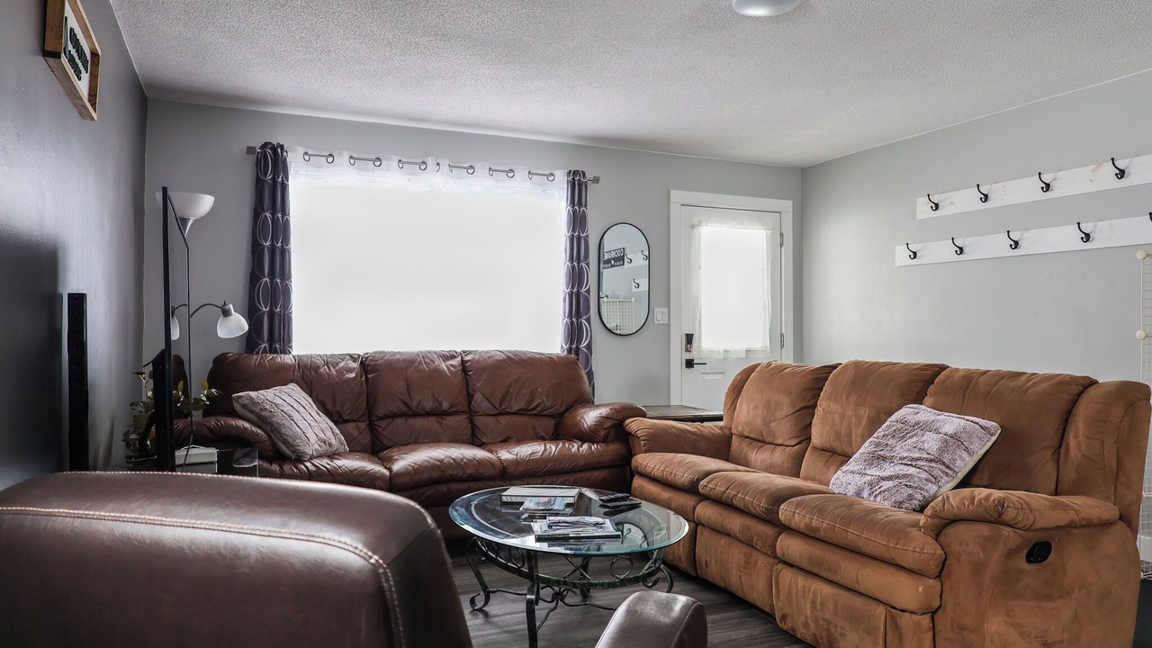 Photo of Livingroom in Cochrane