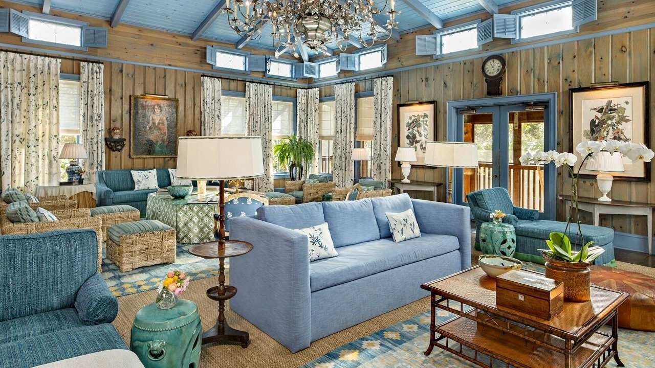 Photo of Livingroom in Lake Austin Village