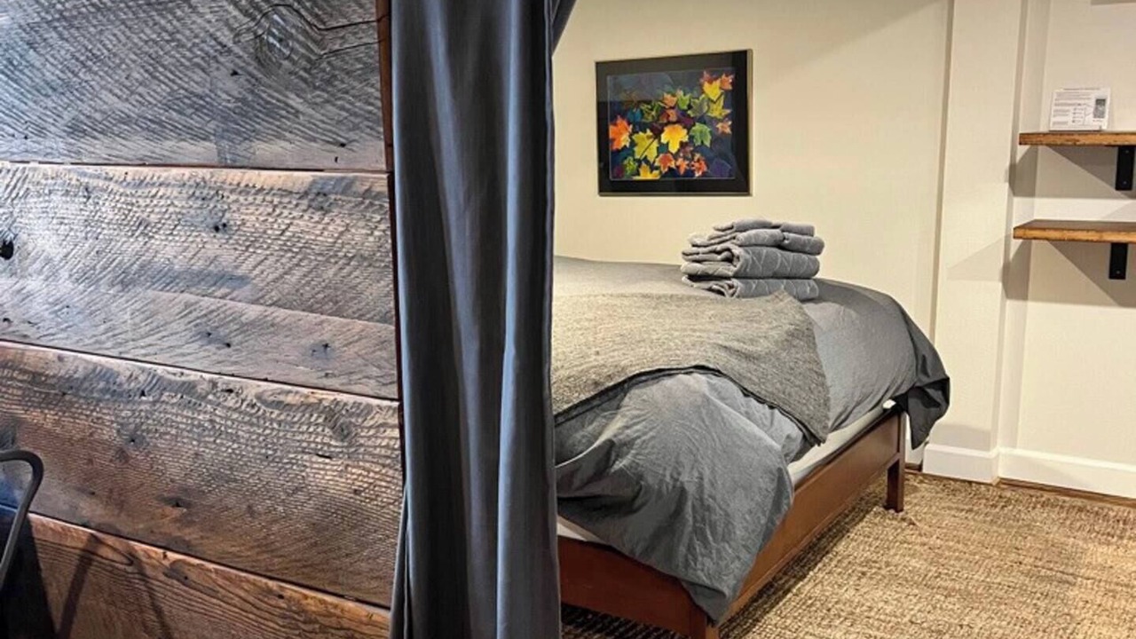 Photo of Bedroom in Alberta Arts District