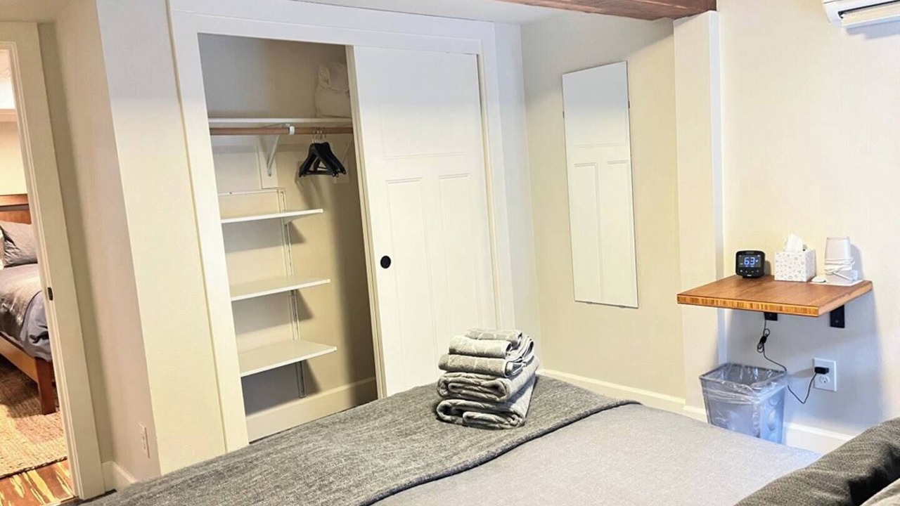 Photo of Bedroom in Alberta Arts District