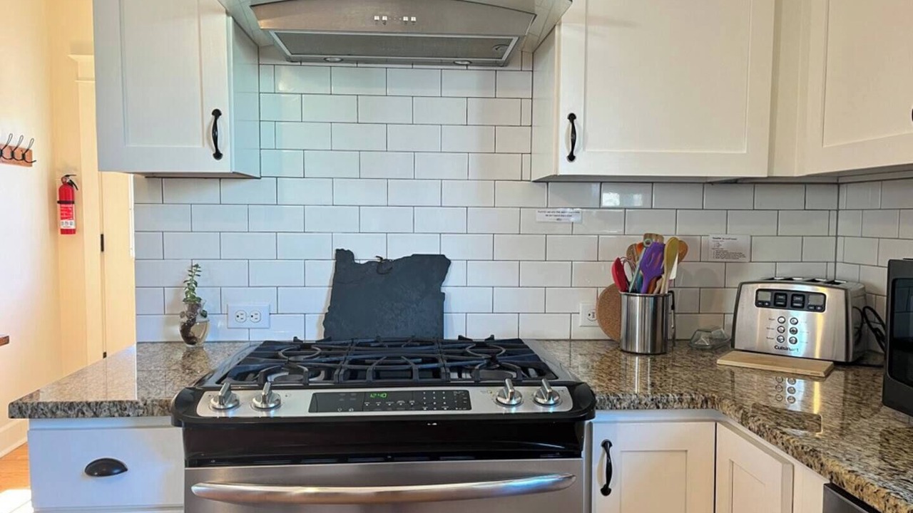 Photo of Kitchen in Alberta Arts District