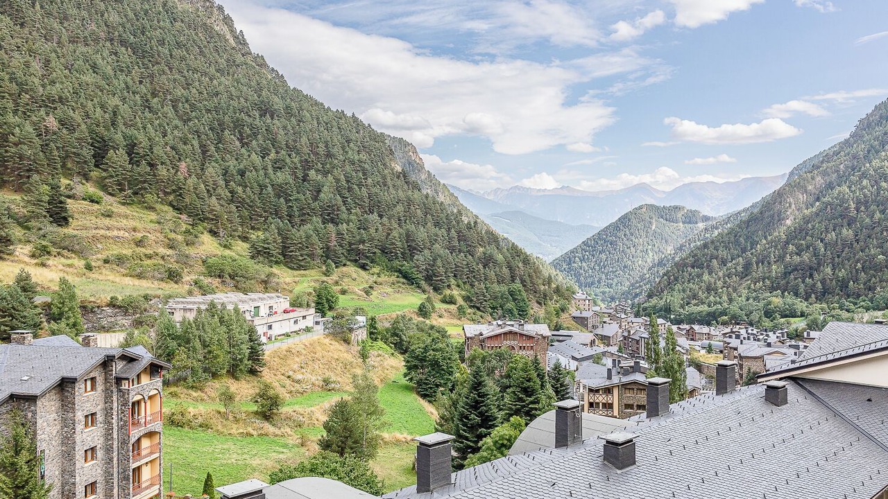 Photo of Others in Arinsal