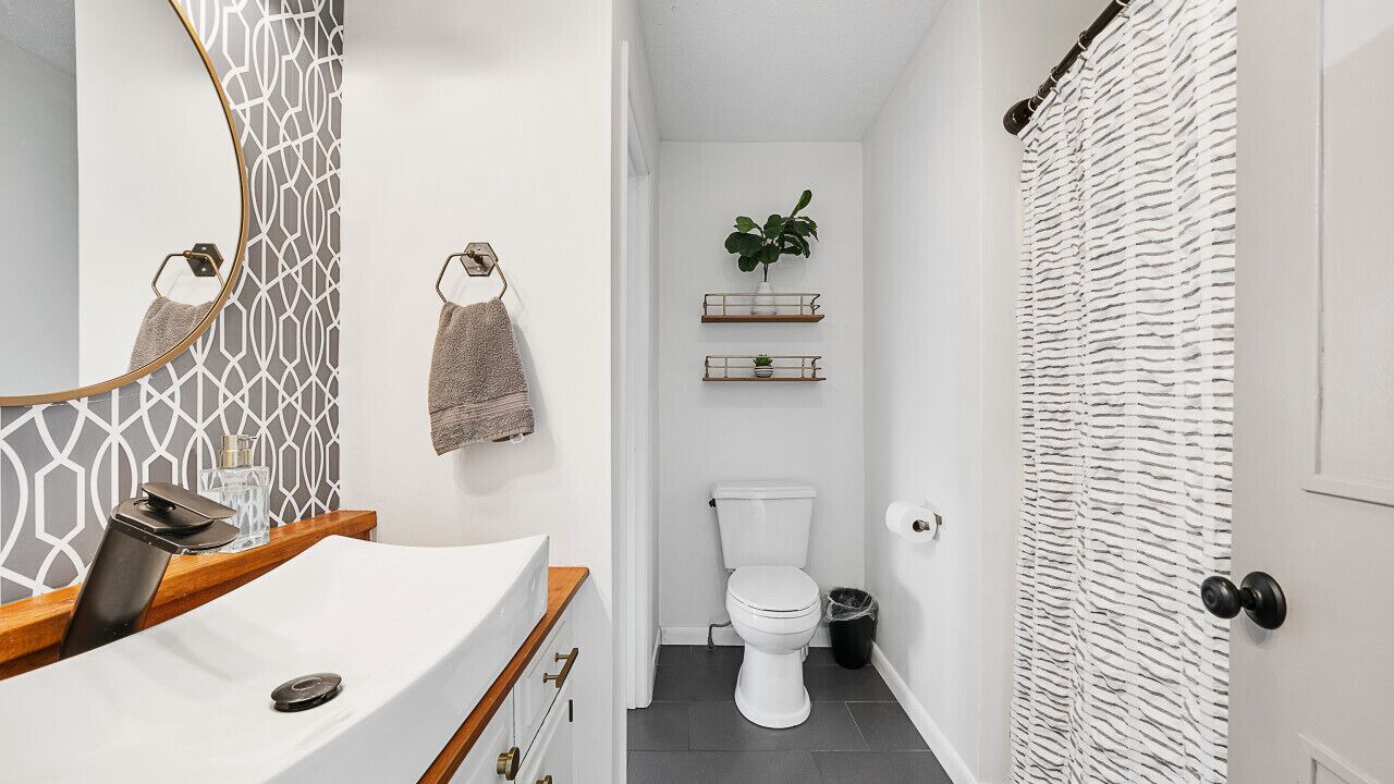Photo of Bathroom in Almond