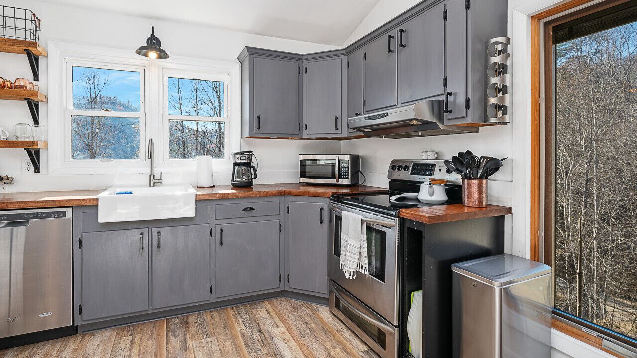 Photo of Kitchen in Almond
