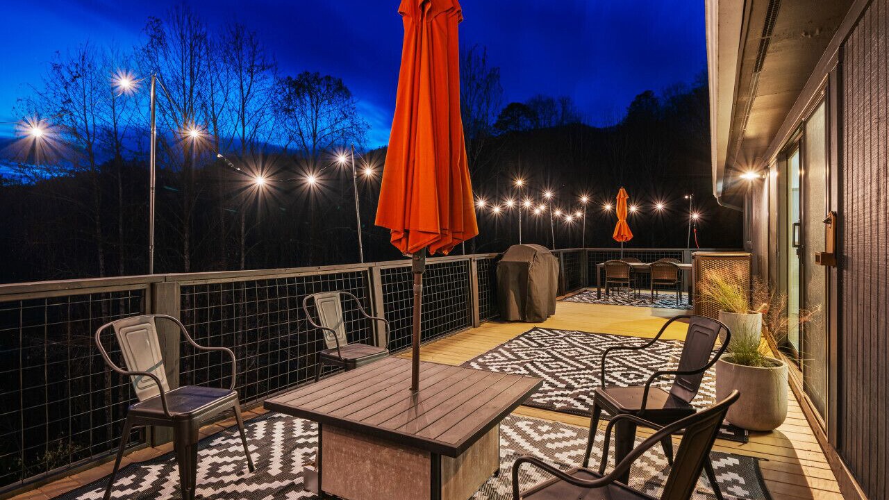 Photo of Patio Balcony in Almond