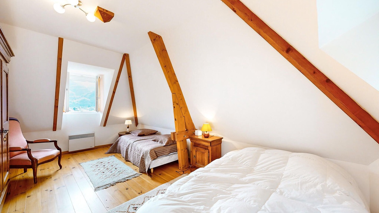 Photo of Others in Louvie-Soubiron