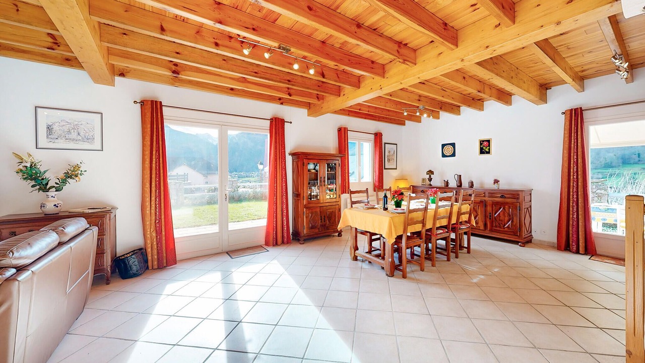 Photo of Bedroom in Louvie-Soubiron