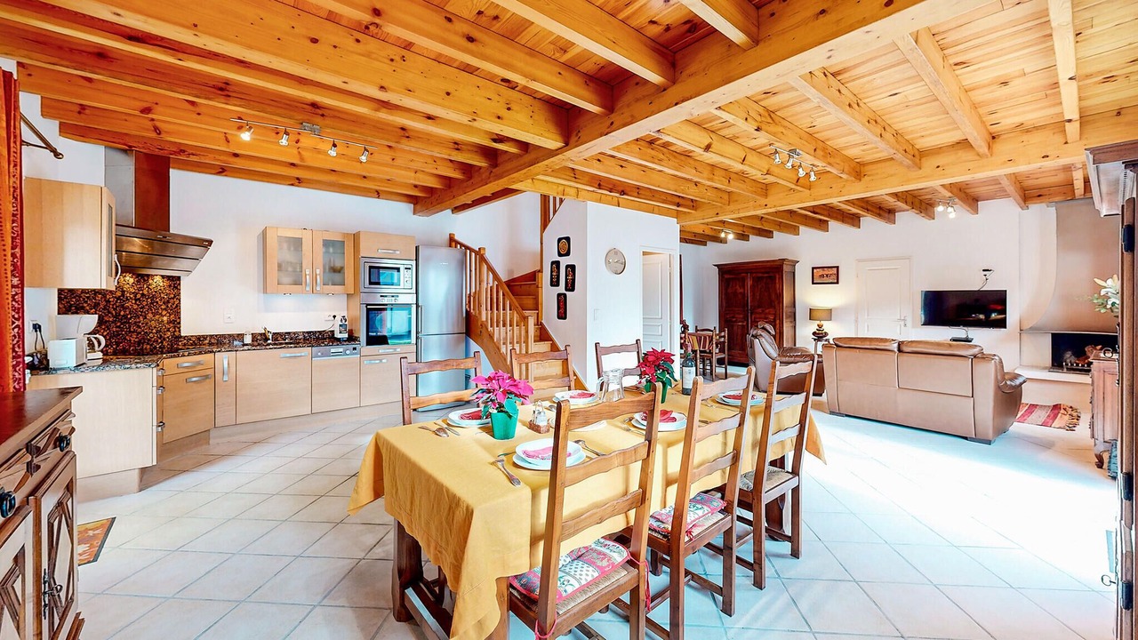 Photo of Bedroom in Louvie-Soubiron