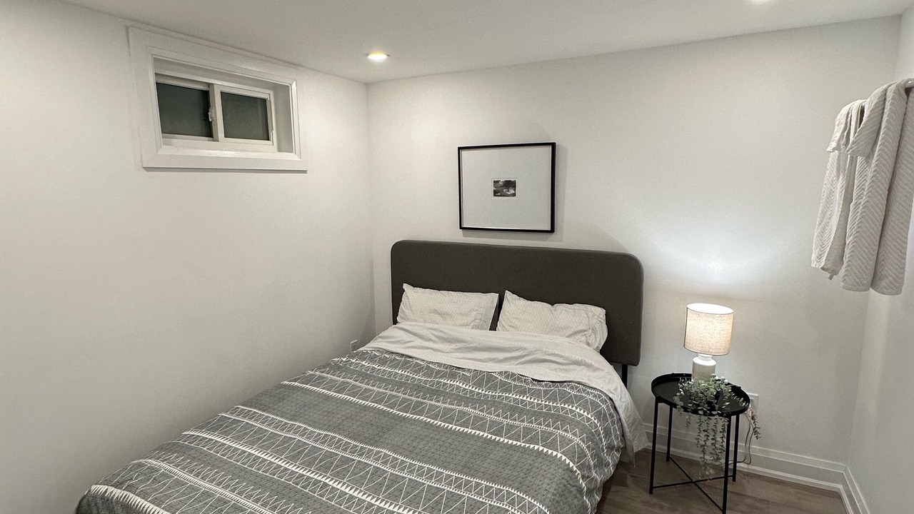 Photo of Bedroom in Richmond Hill
