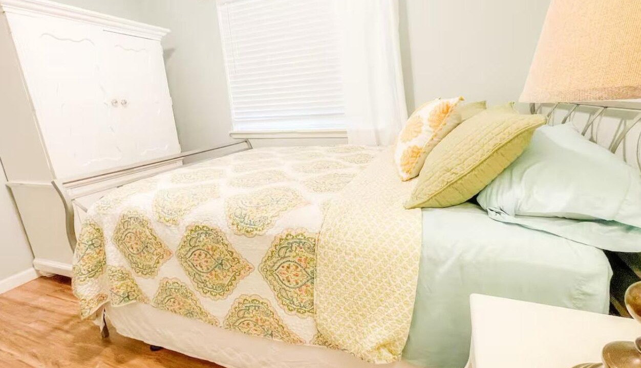 Photo of Bedroom in Woodstone