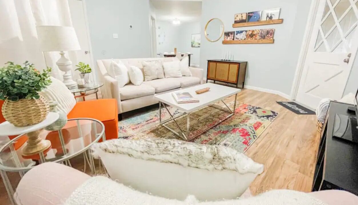 Photo of Livingroom in Woodstone