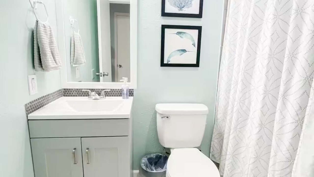 Photo of Bathroom in Woodstone