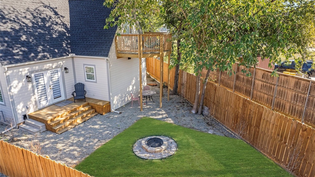 Photo of Patio Balcony in Knox - Henderson