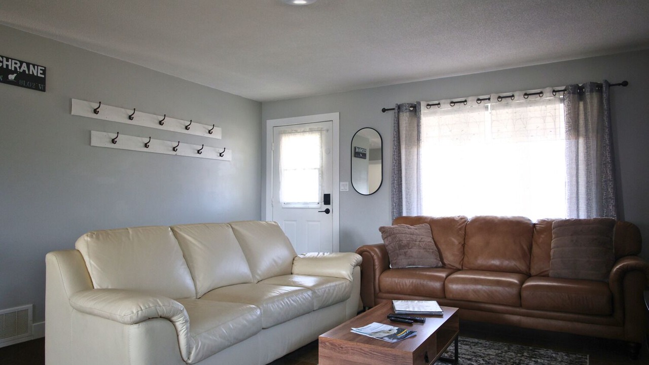 Photo of Livingroom in Cochrane