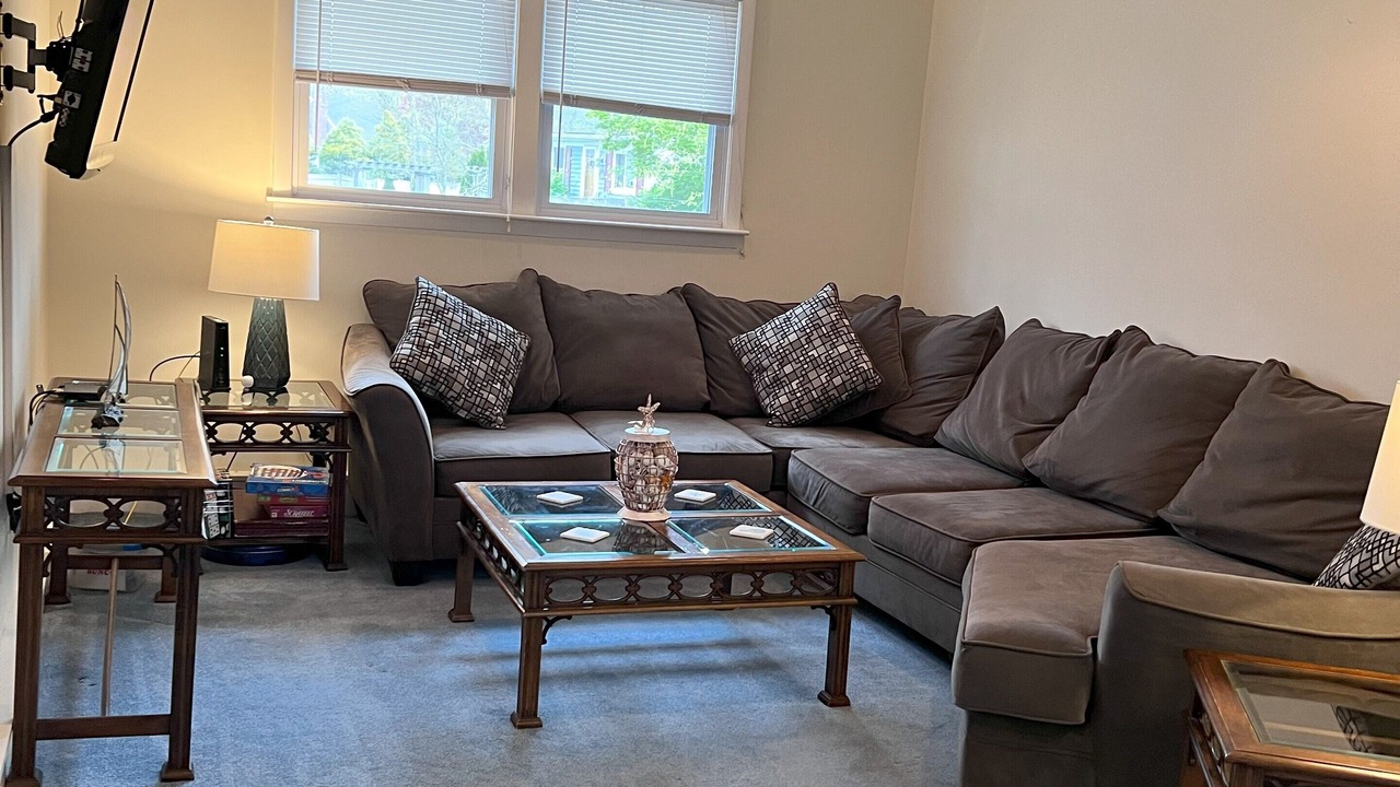 Photo of Livingroom in South Yarmouth