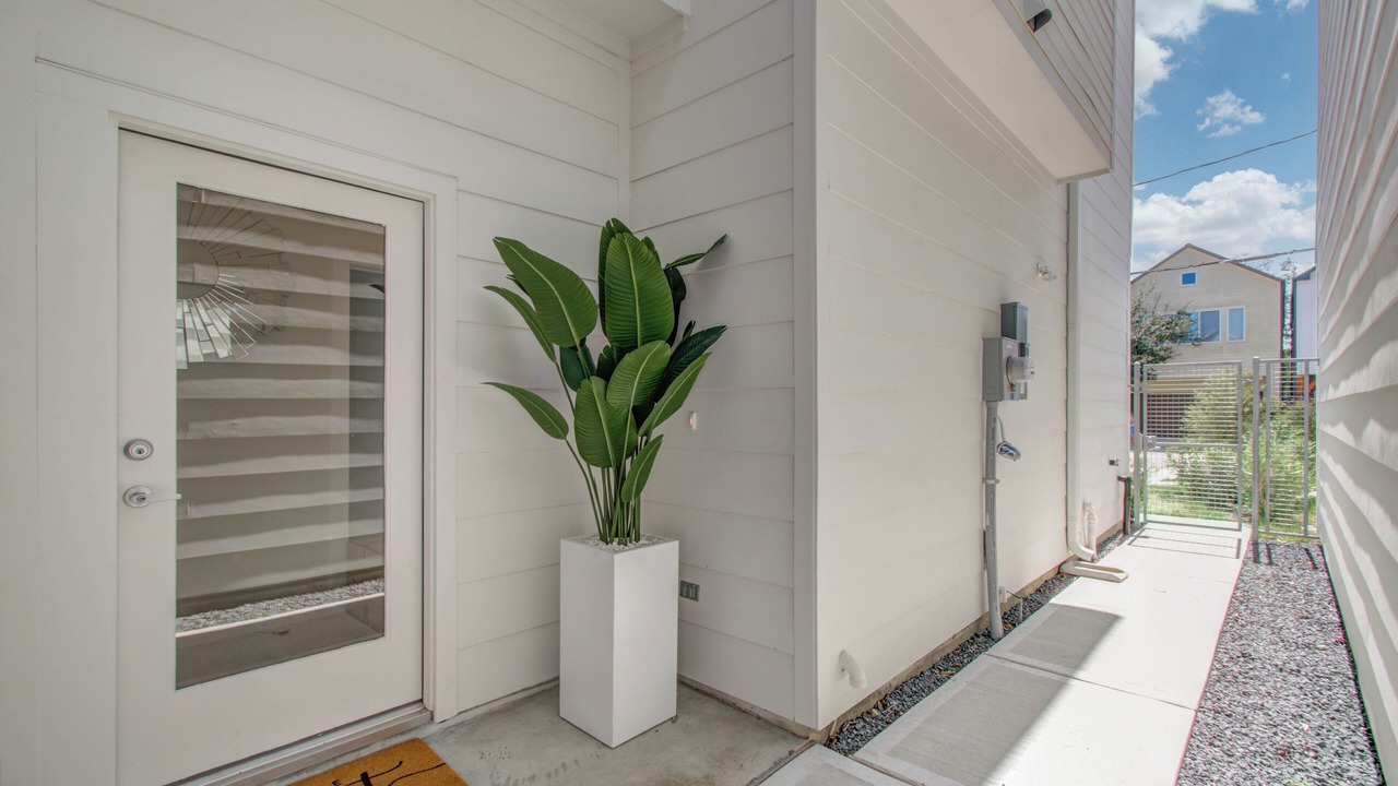 Photo of Outdoor in Northside