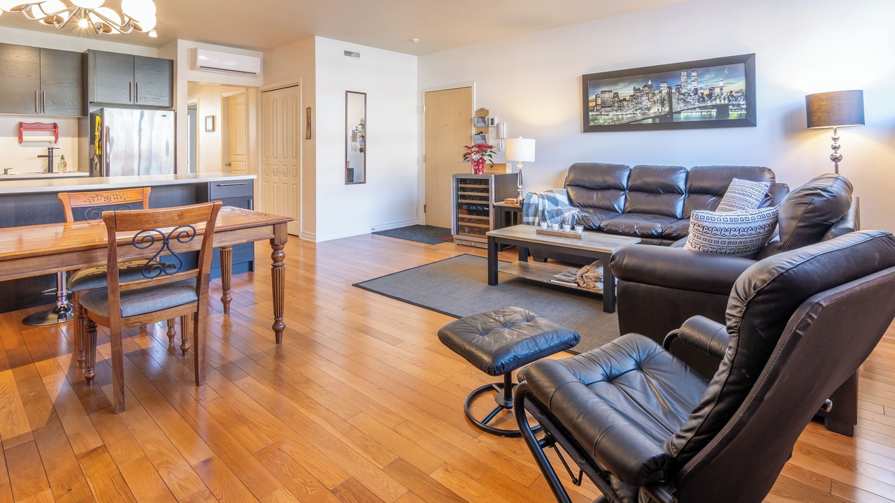 Photo of Livingroom in Pointe-Saint-Charles