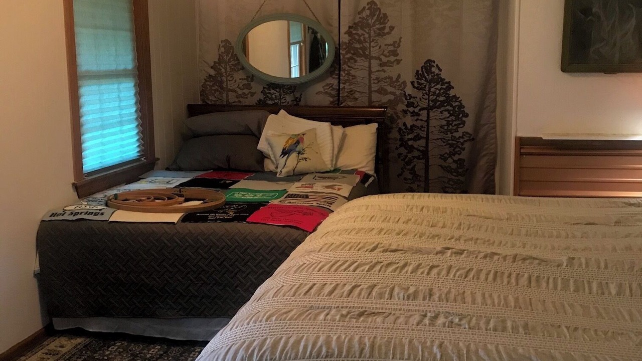 Photo of Bedroom in Horseshoe Bend