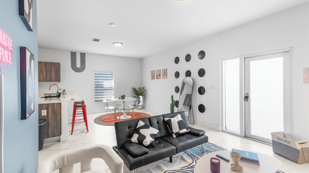 Photo of Livingroom in Riverside Park