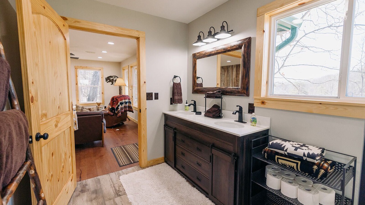 Photo of Bathroom in Mount Vernon