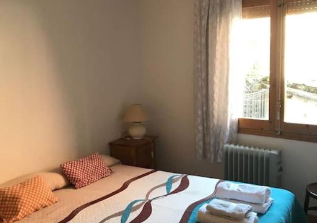 Photo of Bedroom in Vilallonga de Ter