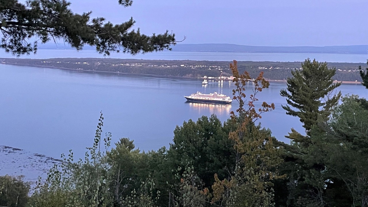 Photo of Others in Grosse-Ile