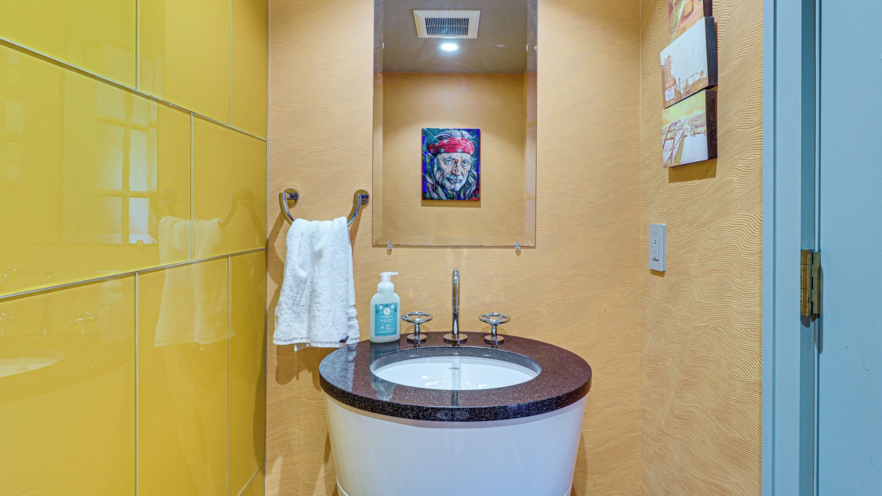 Photo of Bathroom in Bouldin