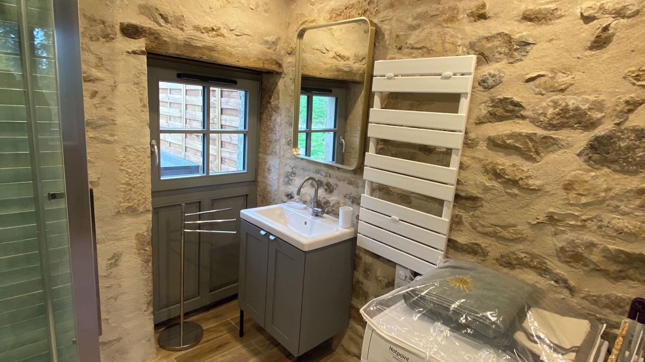 Photo of Bathroom in Molinot