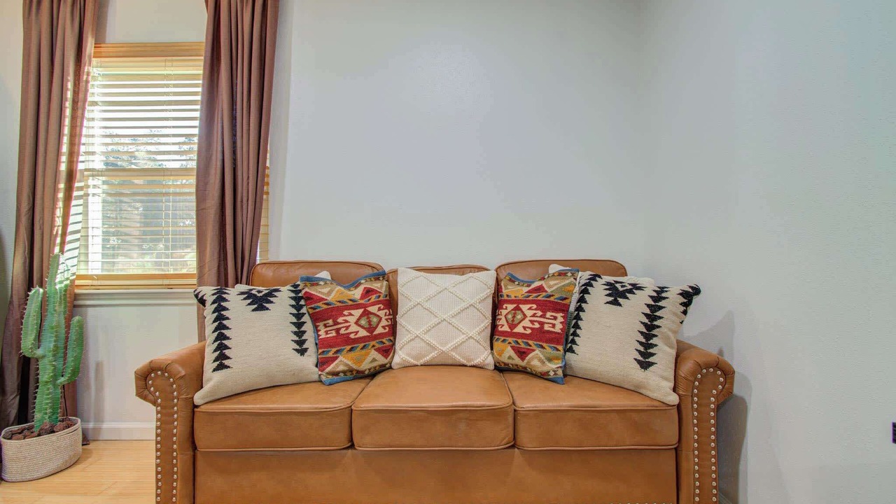 Photo of Livingroom in Spring Shadows