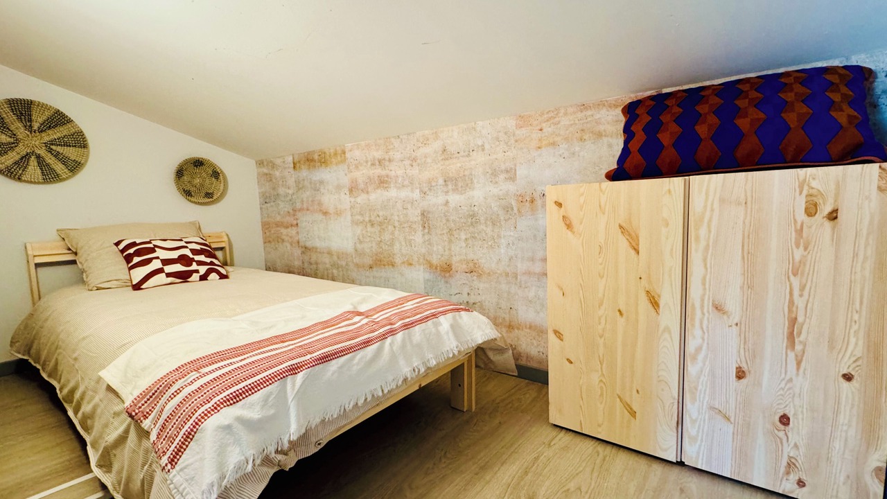 Photo of Bedroom in Moliere - Edgard Quinet