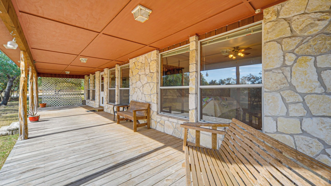 Photo of Patio Balcony in Harper