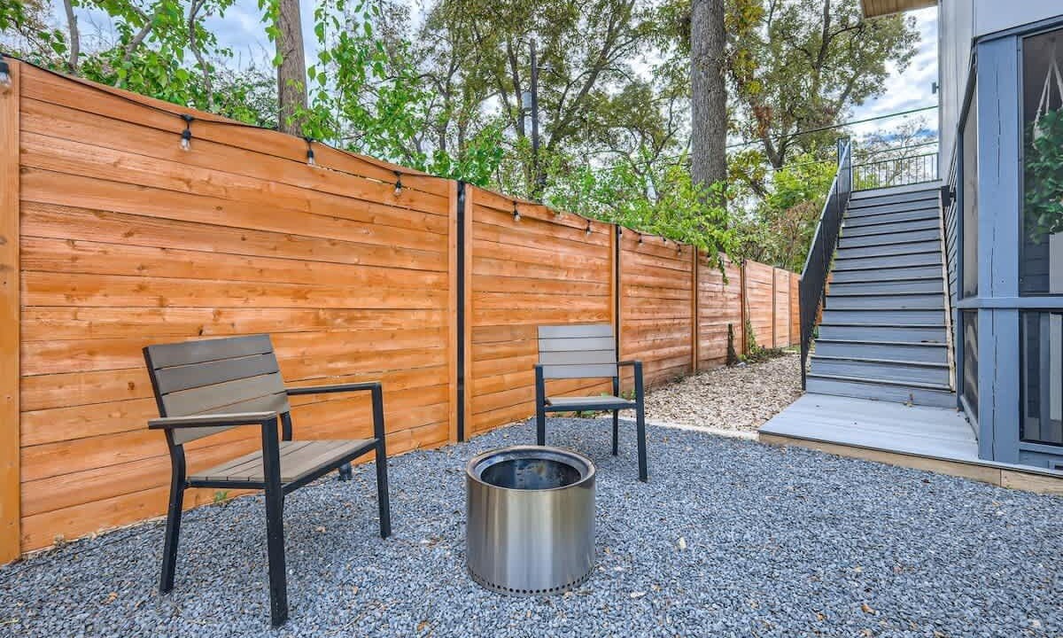 Photo of Outdoor in Holly
