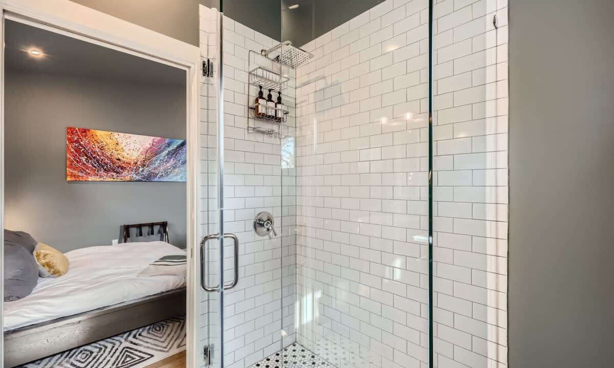 Photo of Bathroom in Holly