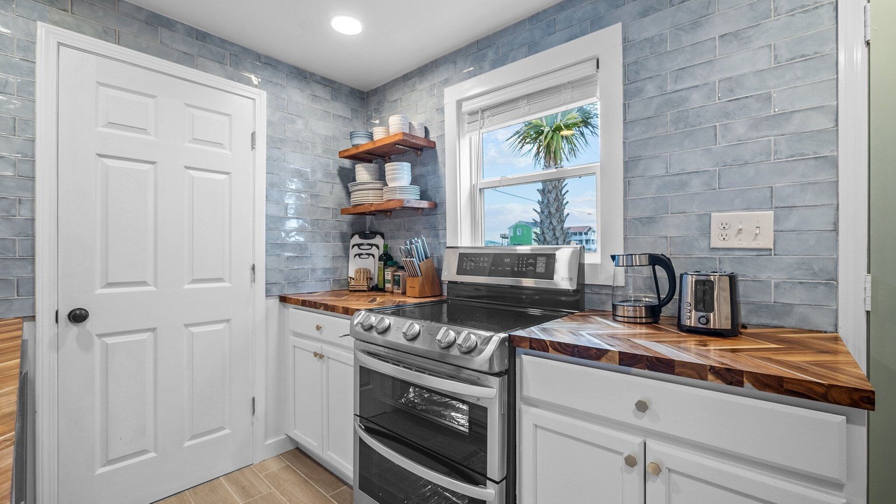 Photo of Kitchen in Topsail Beach