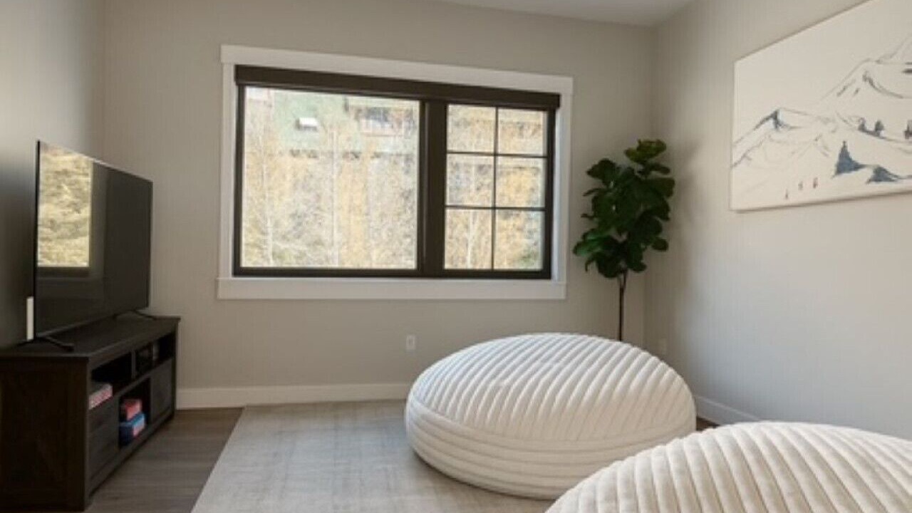 Photo of Bedroom in Keystone