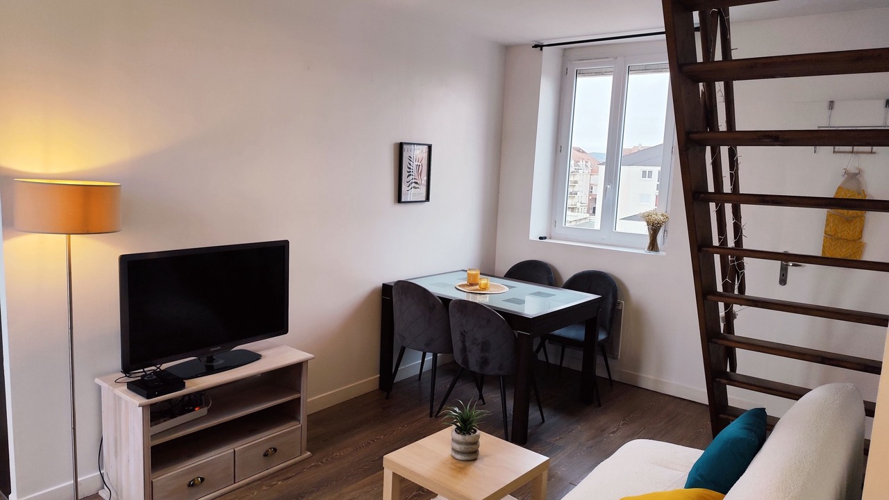 Photo of Livingroom in Centre Ville